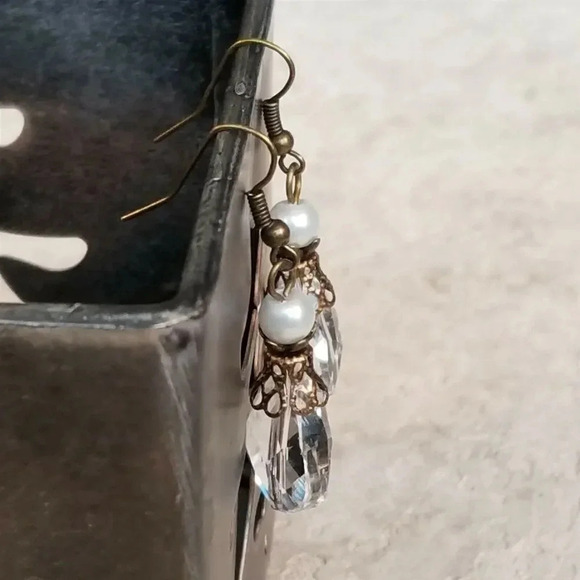 Handmade Steampunk Clear Faceted Glass Teardrop Antiqued Brass Dangle Earrings - Picture 4 of 6